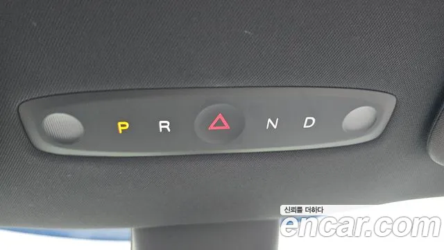 Tesla Model Y — Фото автомобиля 8