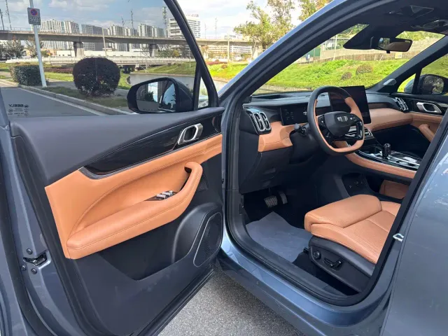 Geely Boyue L — Фото автомобиля 9