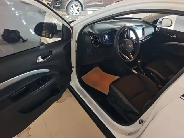 Kia KX1 — Фото автомобиля 15