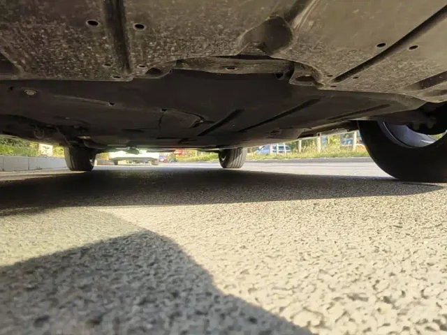 Toyota Sienna — Фото автомобиля 2