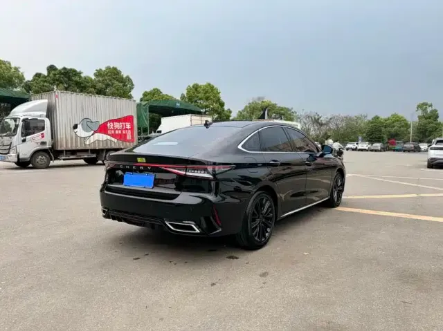 Chery Arrizo 8 — Фото автомобиля 12