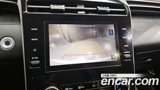 Hyundai Tucson Tucson (NX4) Дизель 2.0 4WD — Фото автомобиля 15