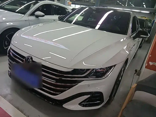 Фотография автомобиля — Volkswagen CC