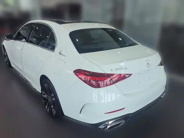 Mercedes-Benz C-Class — Фото автомобиля 6