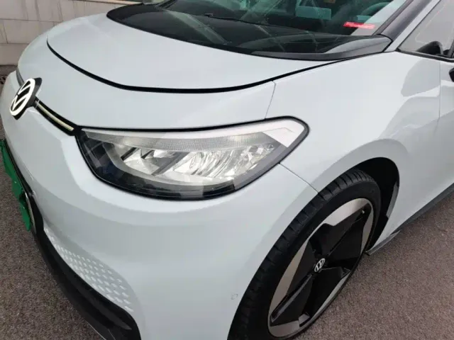 Volkswagen ID.3 — Фото автомобиля 23