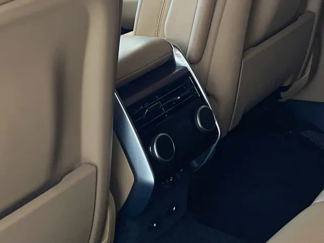 Land Rover Range Rover — Фото автомобиля 15