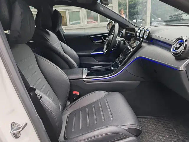 Mercedes-Benz C-Class — Фото автомобиля 11