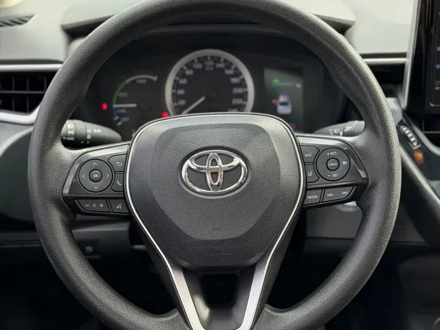 Toyota Corolla — Фото автомобиля 16