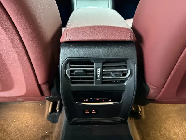 BMW 3 Series — Фото автомобиля 13