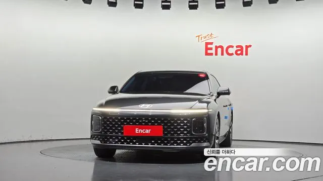 Hyundai Grandeur GN7 — Фото автомобиля 3