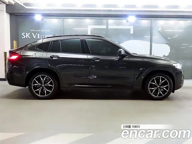 BMW X4 — Фото автомобиля 3