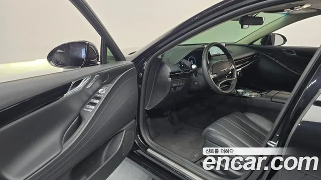 Genesis G80 Бензин 3.5 турбо AWD — Фото автомобиля 4