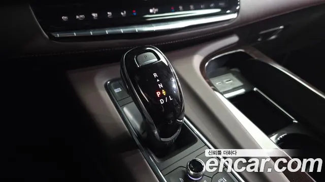 Cadillac Escalade Escalade 5 поколение — Фото автомобиля 9