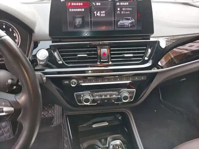BMW 1 Series — Фото автомобиля 12