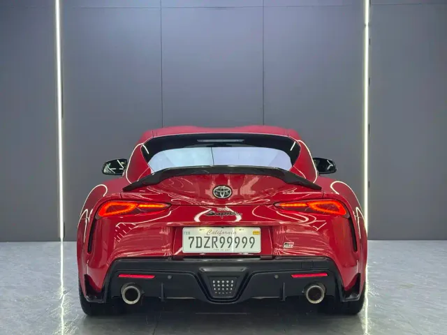 Toyota Supra — Фото автомобиля 10