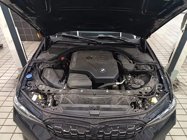 BMW 3 Series — Фото автомобиля 24