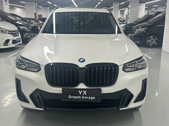 BMW X3 — Фото автомобиля 2
