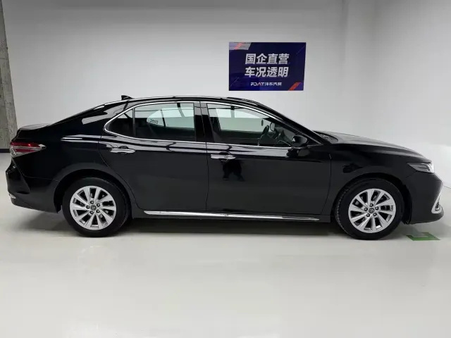 Toyota Camry — Фото автомобиля 7