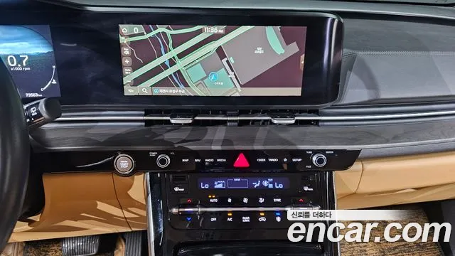 Kia Canival Carnival 4 поколение Дизель 9 мест Signature — Фото автомобиля 13