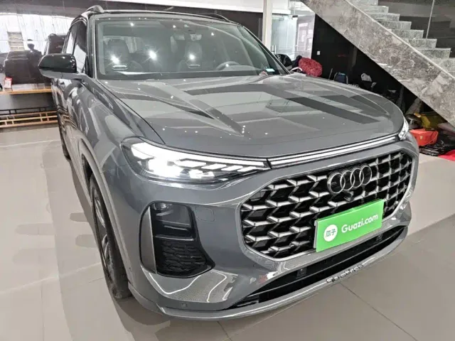 Audi Q6 — Фото автомобиля 3