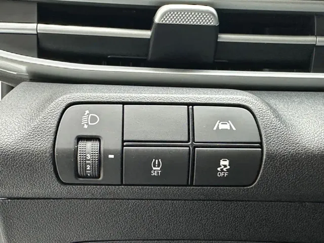Hyundai Elantra — Фото автомобиля 10