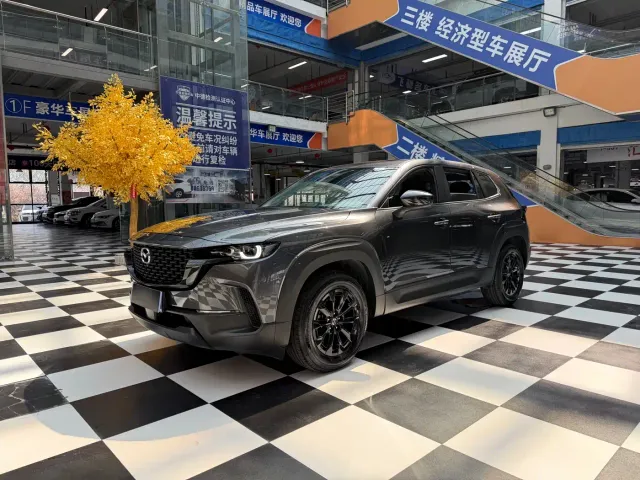 Фотография автомобиля — Mazda CX-50 Xingye