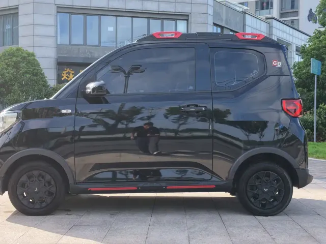 Wuling Hongguang Mini EV — Фото автомобиля 3