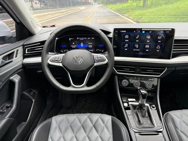 Volkswagen Sagitar — Фото автомобиля 7