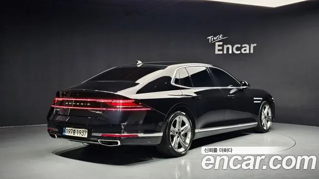 Genesis G90 Бензин 3.5 турбо AWD — Фото автомобиля 2