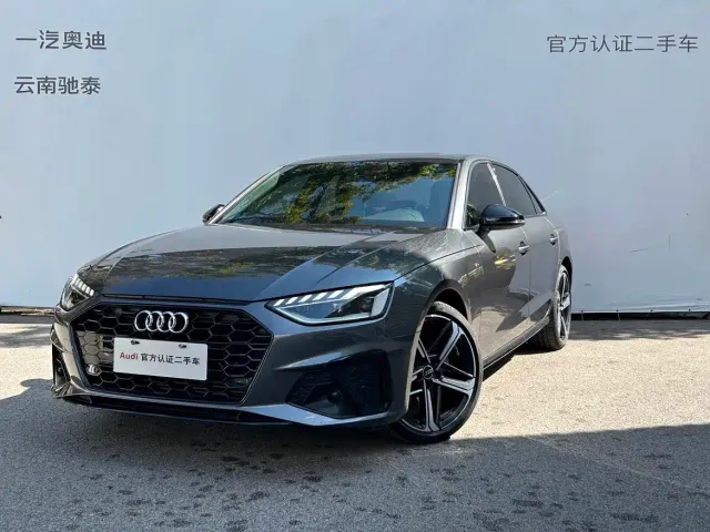 Фотография автомобиля — Audi A4L