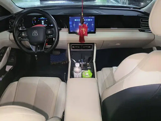 BYD Qin L — Фото автомобиля 12