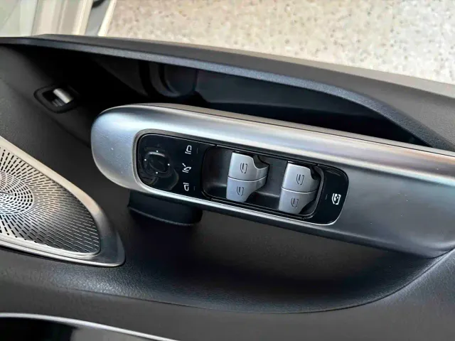 Mercedes-Benz C-Class — Фото автомобиля 17