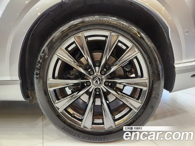 Lexus RX — Фото автомобиля 5