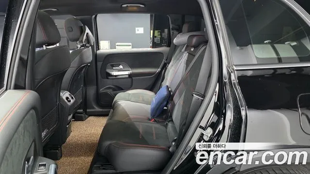 Mercedes-Benz GLB-Class — Фото автомобиля 16