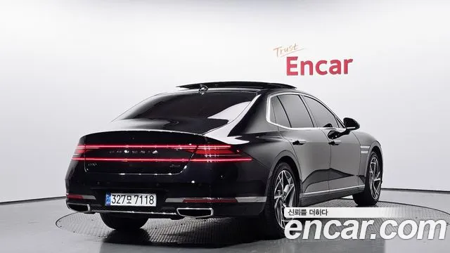 Genesis G90 Бензин 3.5 турбо AWD — Фото автомобиля 2