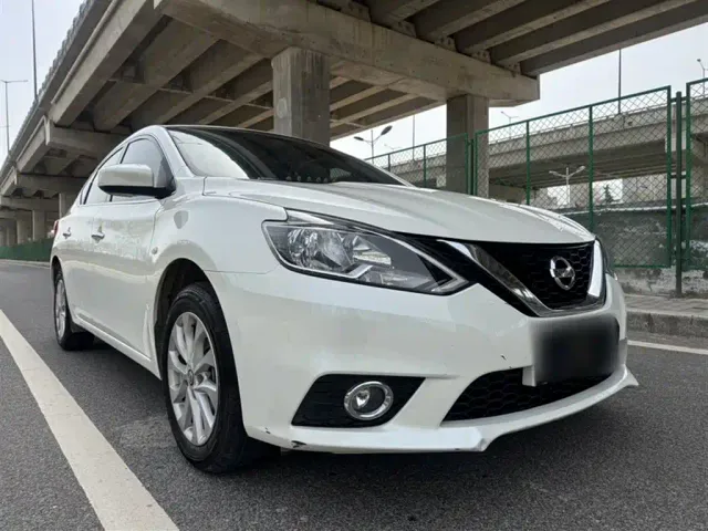 Nissan Sylphy — Фото автомобиля 5