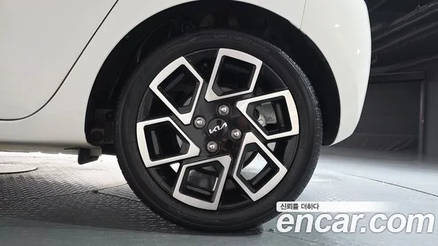 Kia RAY Новый Kia Ray Signature — Фото автомобиля 19