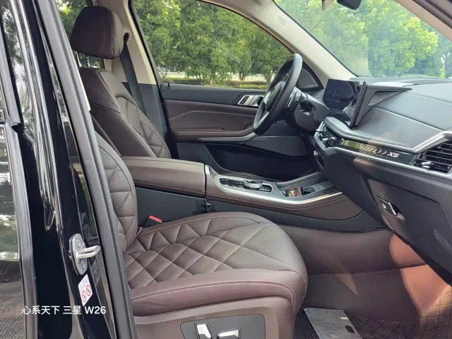 BMW X5 — Фото автомобиля 7