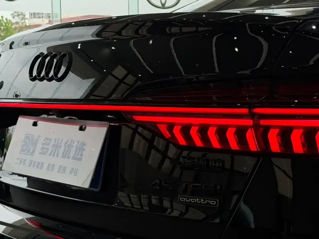 Audi A6L — Фото автомобиля 4