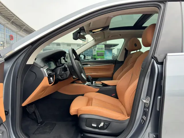 BMW 6 Series Gran Turismo — Фото автомобиля 6