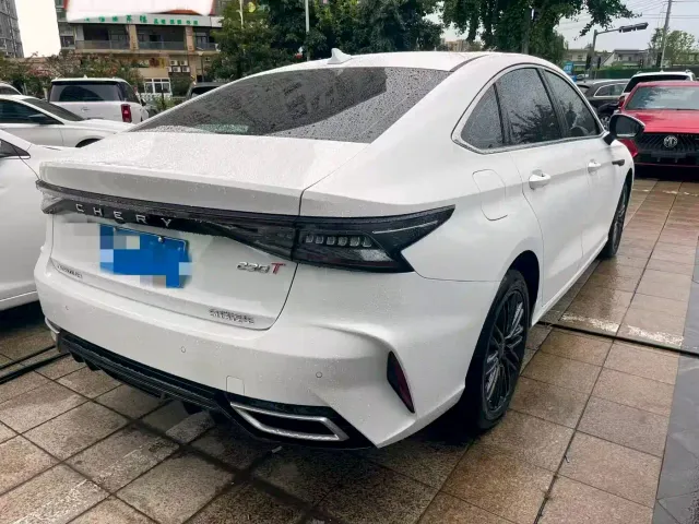 Chery Arrizo 8 — Фото автомобиля 9