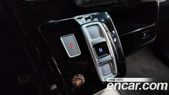 Hyundai Staria Staria — Фото автомобиля 7