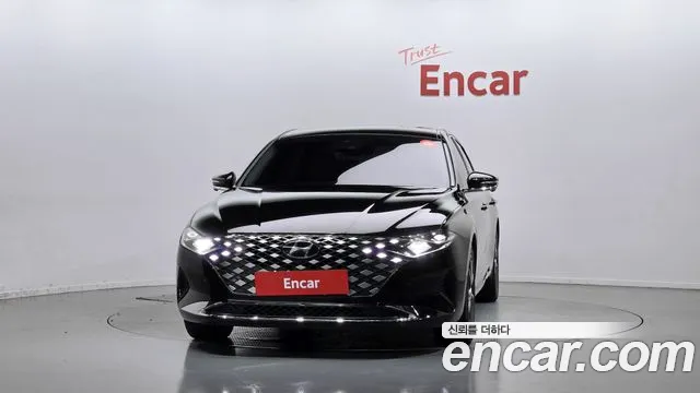 Hyundai Grandeur Новый Grandeur IG — Фото автомобиля 3