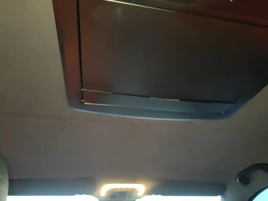 Mercedes-Benz Vito 2021 2.0T Business Edition 7-seater — Фото автомобиля 17