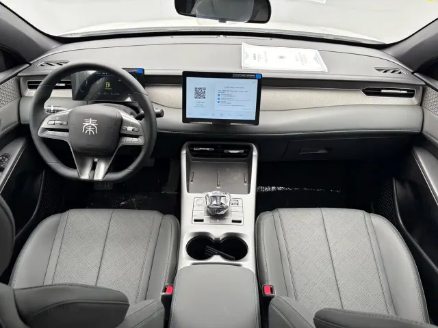 BYD Qin PLUS — Фото автомобиля 6