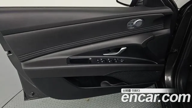 Hyundai Avante CN7 — Фото автомобиля 24