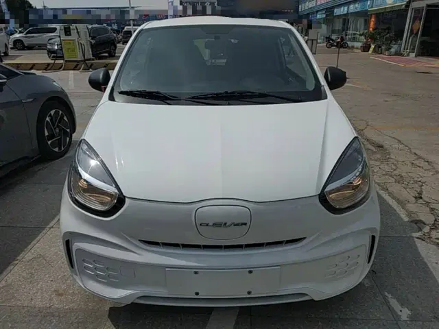 Roewe Clever — Фото автомобиля 2