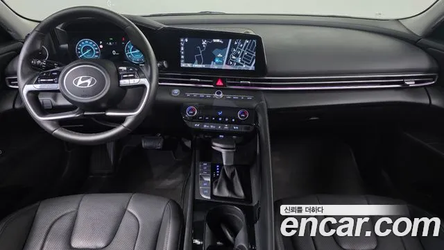 Hyundai AVANTE Новый Avante (CN7) — Фото автомобиля 7