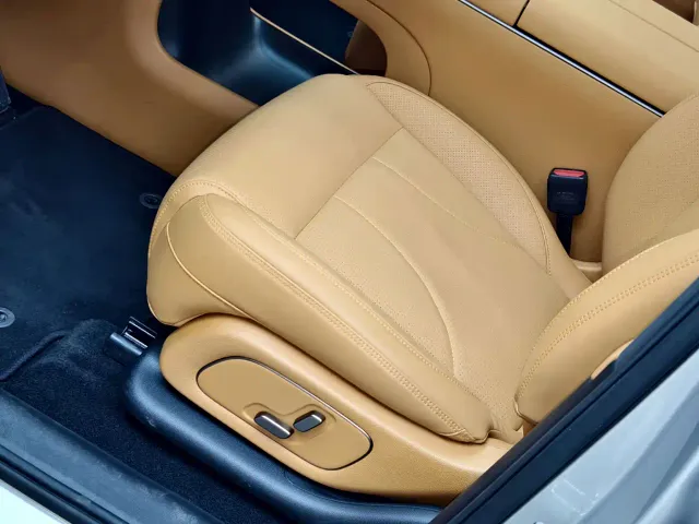 IM Motors LS8 — Фото автомобиля 12