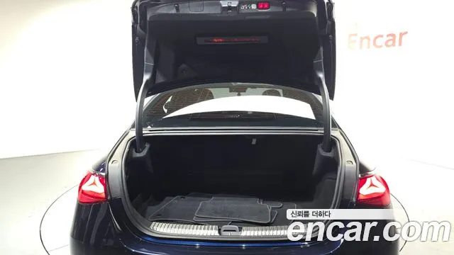 Mercedes-Benz E-Class E-класс W214 E300 4MATIC Exclusive — Фото автомобиля 18